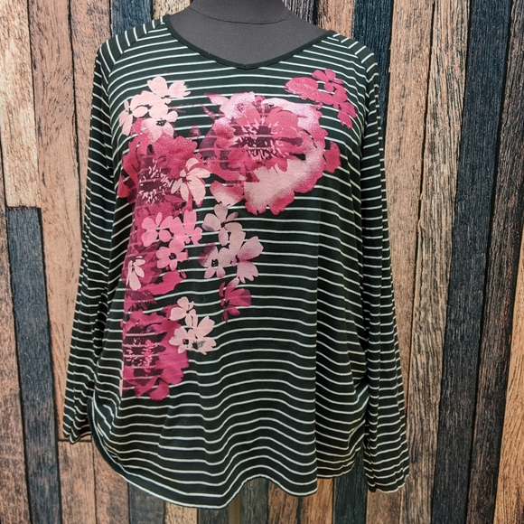 Stripe with Floral Print Top - Picture 2 of 5